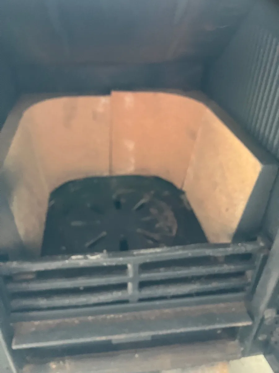 Henley inset stove - Image 4