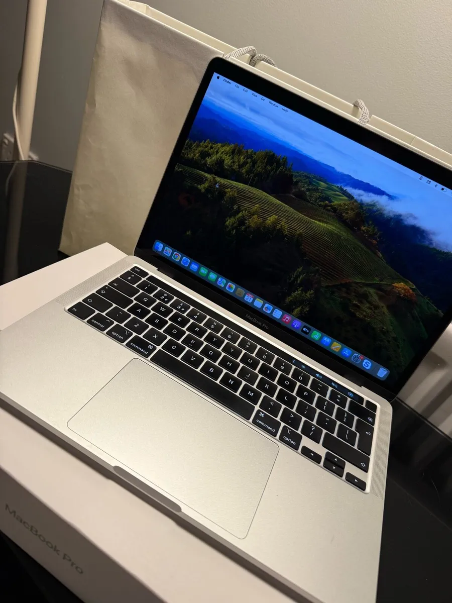 2020 Mac book pro - Image 1