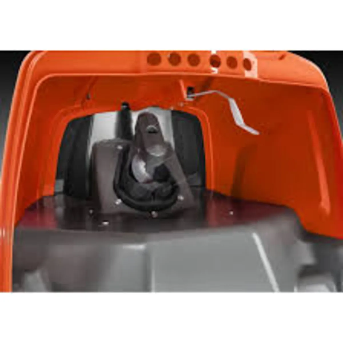 Husqvarna RC318T collector rider mower NEW - Image 4