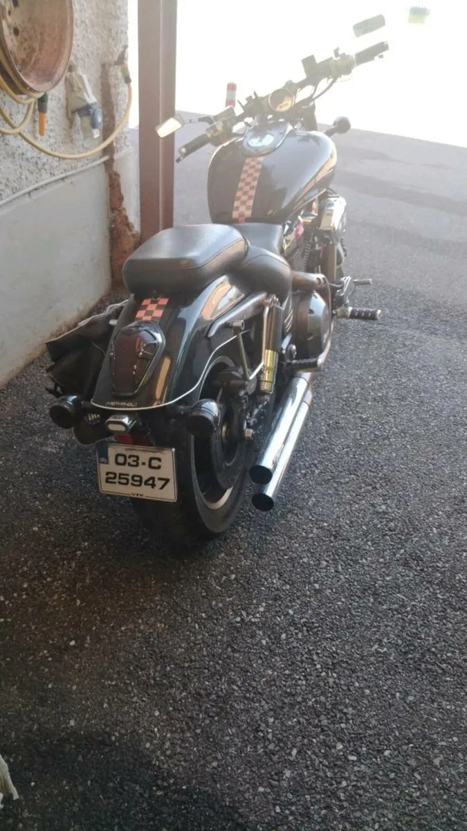 Honda VTX 1800 C Custom - Image 2
