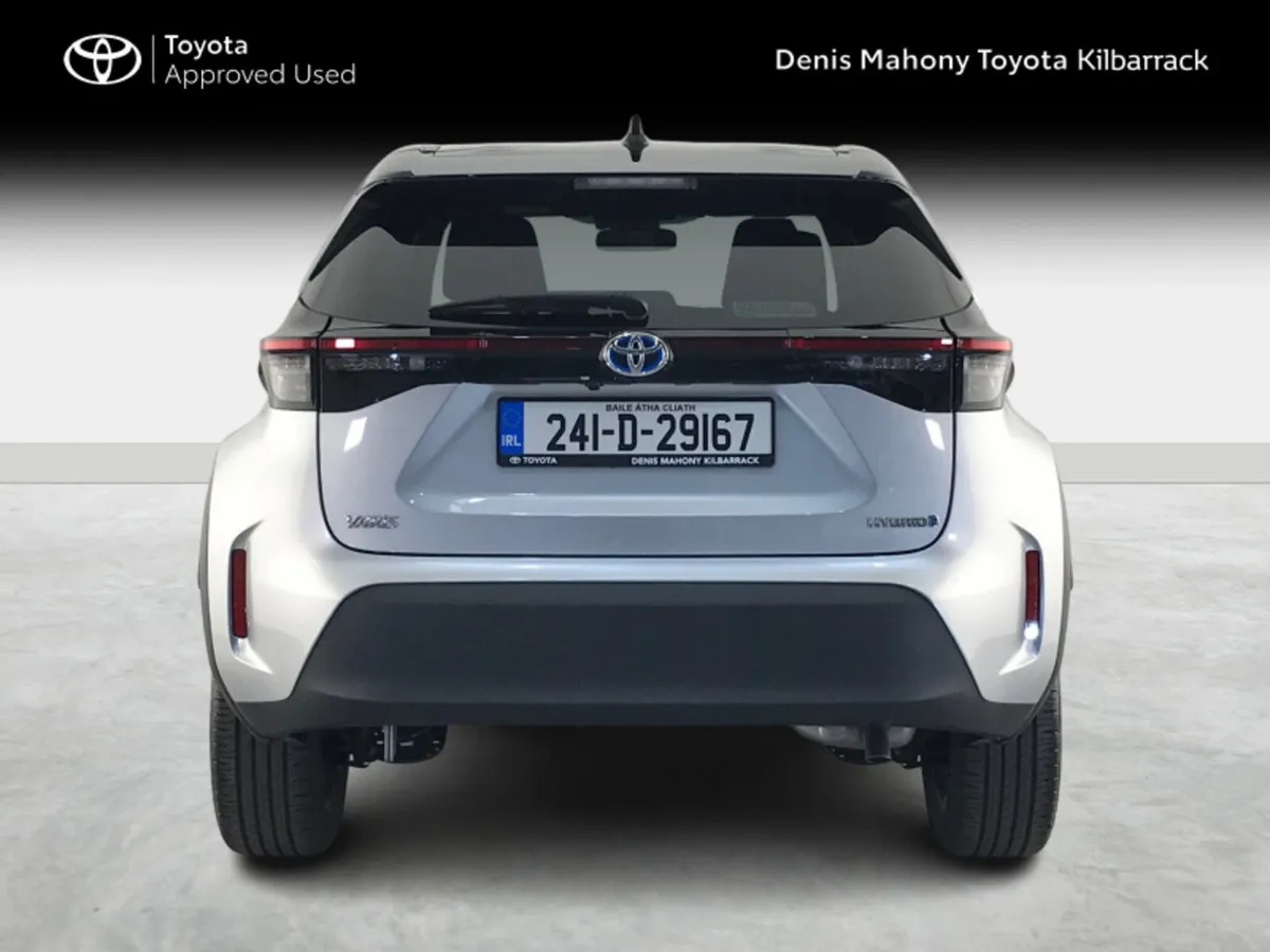 Toyota Yaris Cross YARIS CROSS LUNA SPORT - Image 4