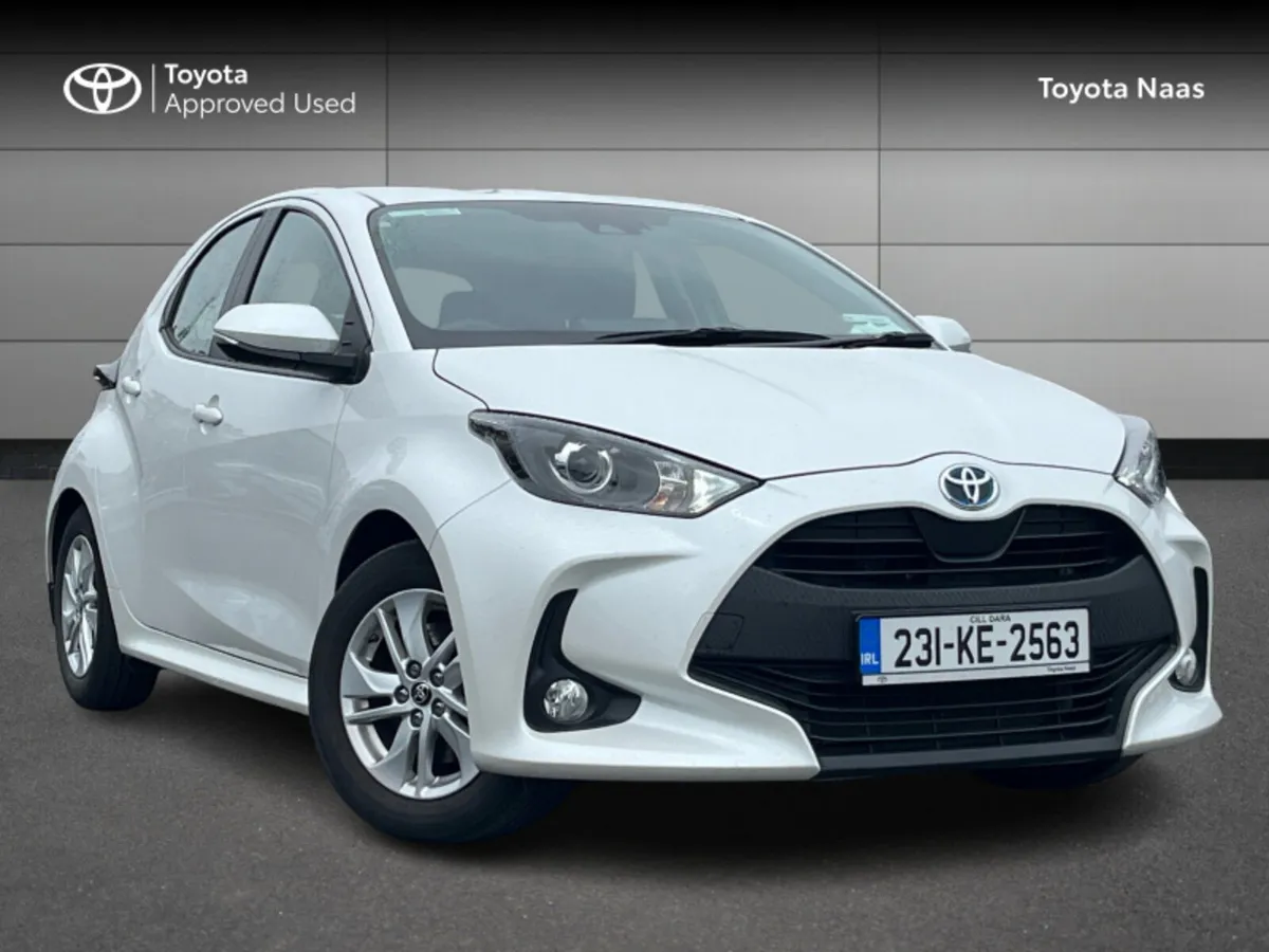 Toyota Yaris 1.5 - Image 1
