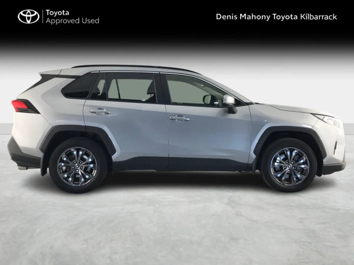 Toyota RAV4 RAV4 HYBRID SOL 4DR AUTO - Image 3