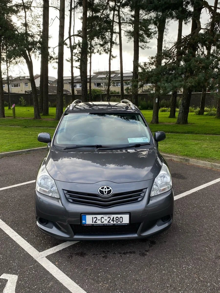 2012 Toyota Verso - 7 Seater - Image 2