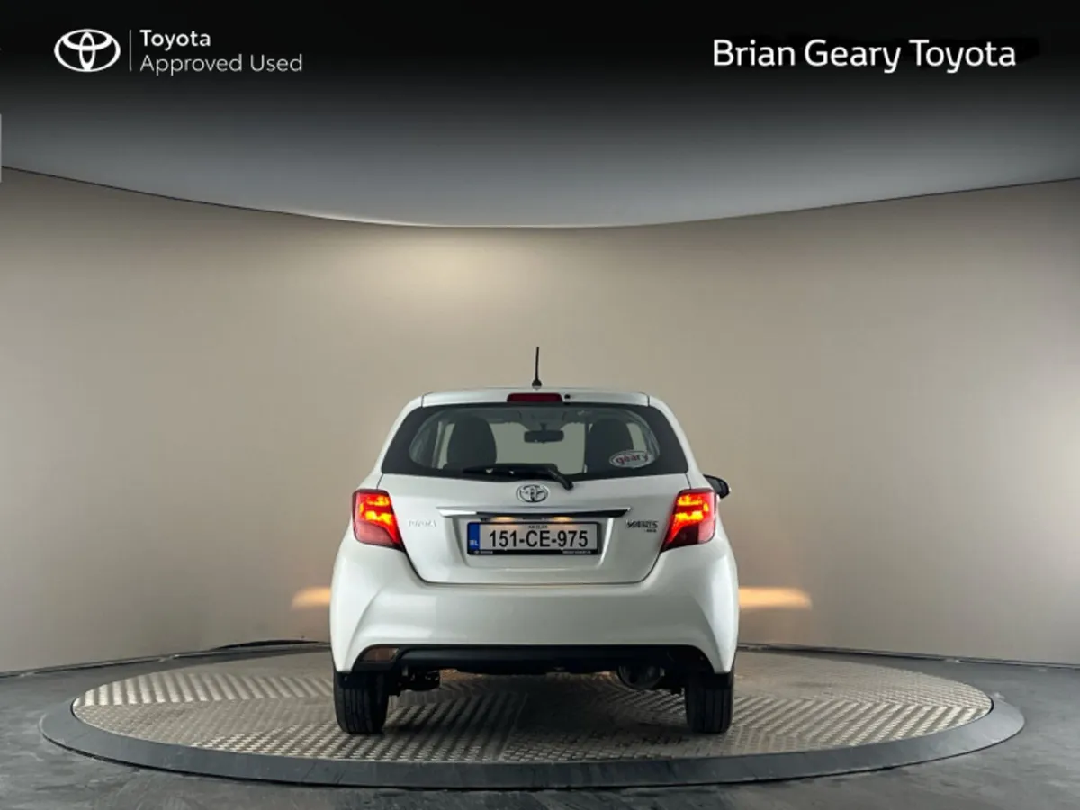 Toyota Yaris 1.0 SOL MC - Image 4