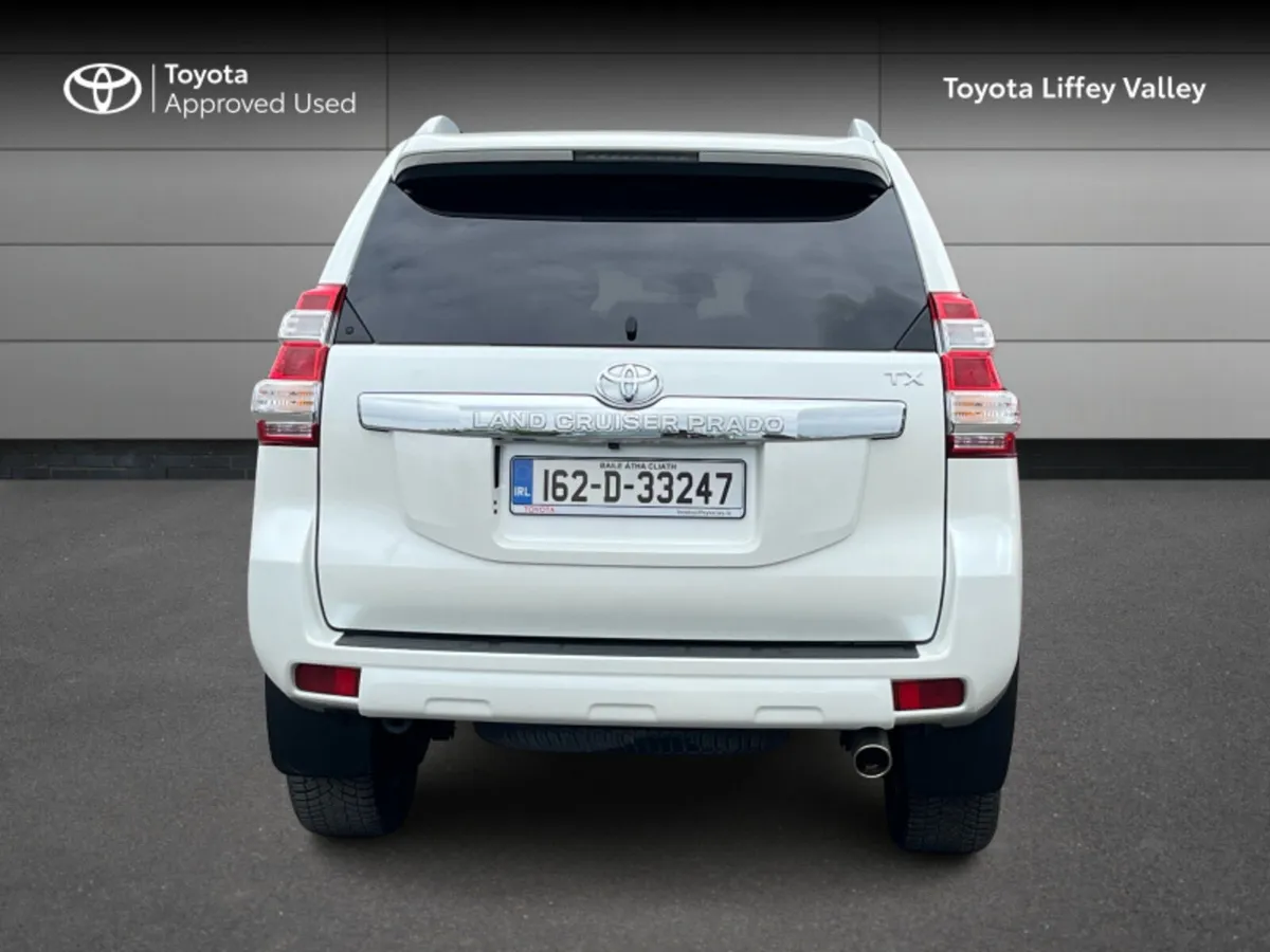 Toyota Land Cruiser 7 SEATS 5DR AUTO - Image 4