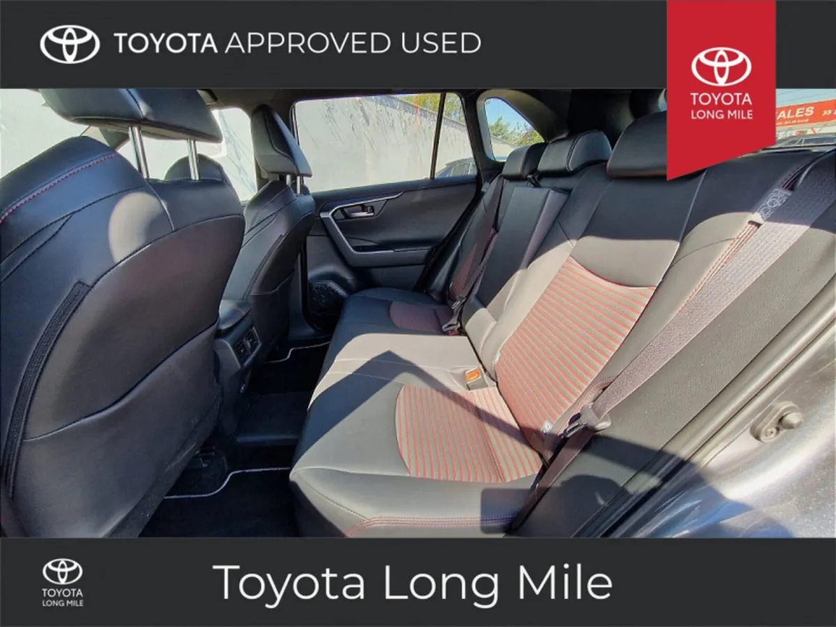 Toyota RAV4 2.5 AWD Plug In Hybrid Sport Black Edi - Image 4