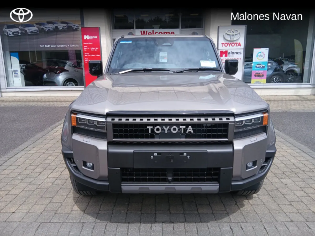Toyota Land Cruiser 2.8 - Image 2