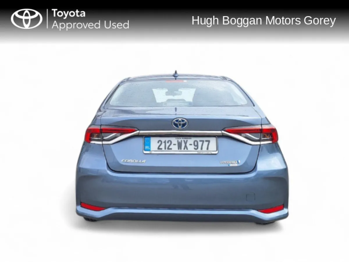 Toyota Corolla Hybrid Luna Saloon - Image 4
