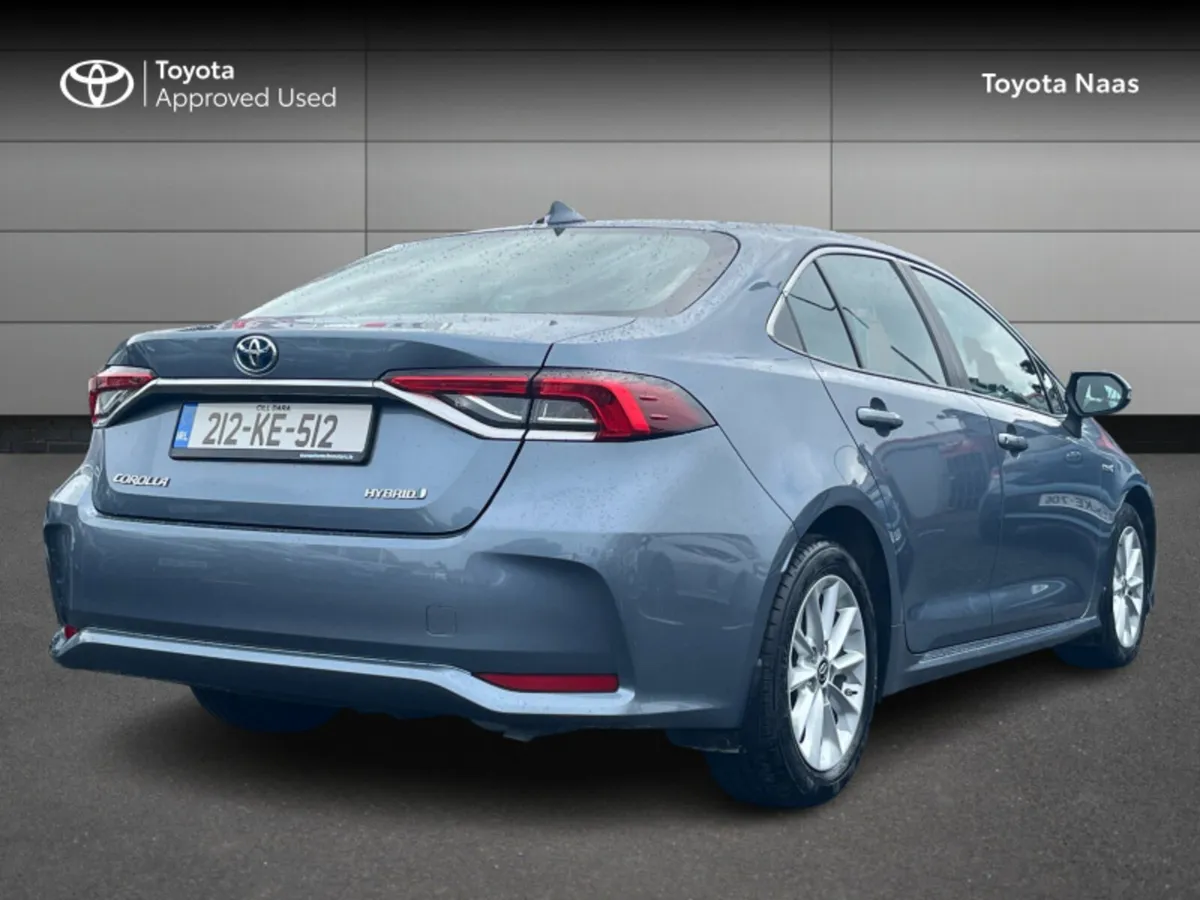 Toyota Corolla COROLLA HYB LUNA SALOON - Image 2