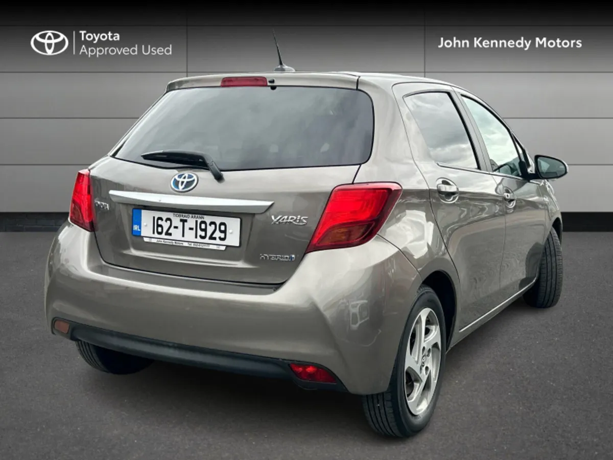 Toyota Yaris ICON VVT-I 5DR AUTO - Image 2
