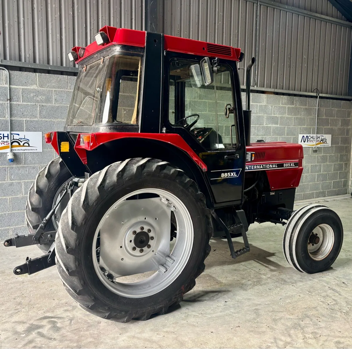 CASE IH 885XL **2wd** - Image 4