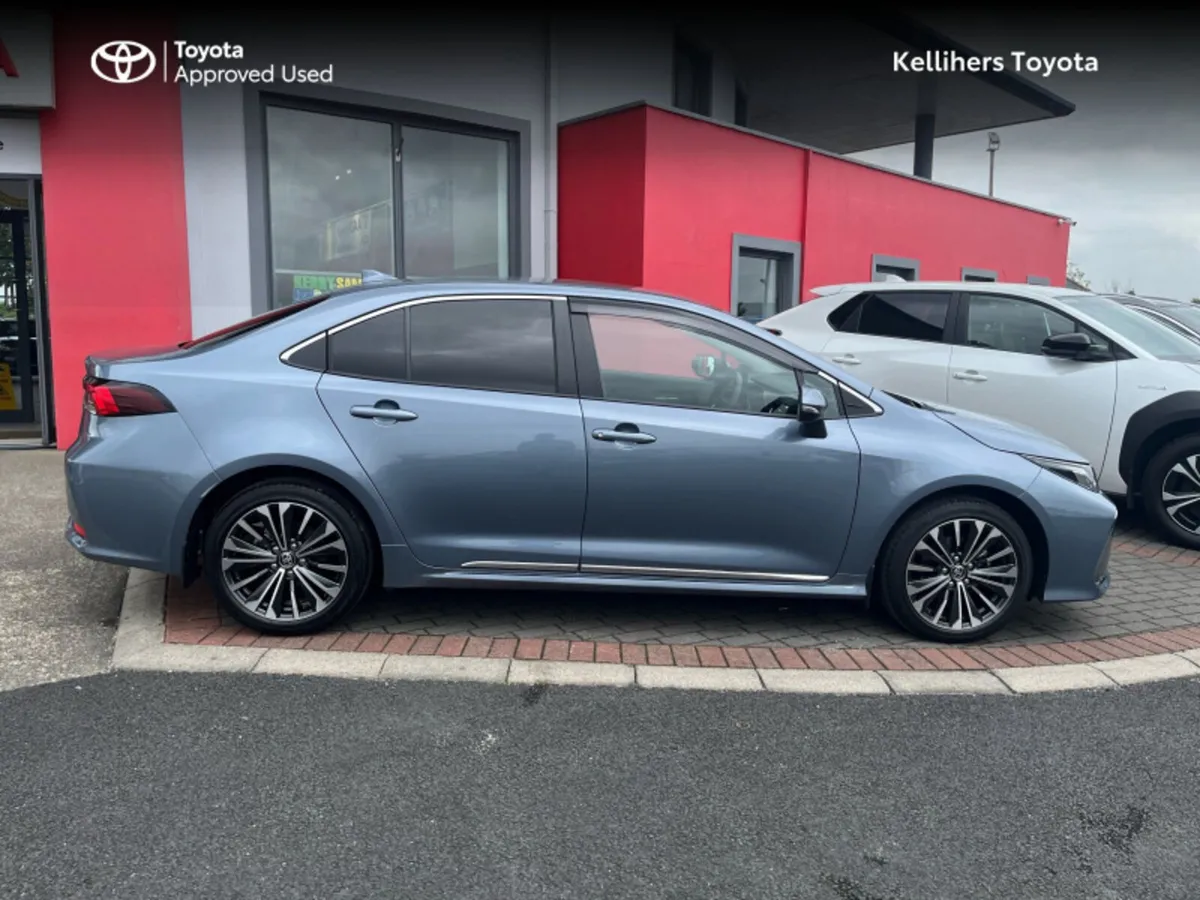 Toyota Corolla HYBRID ELECTRIC LUNA SPORT - Image 3