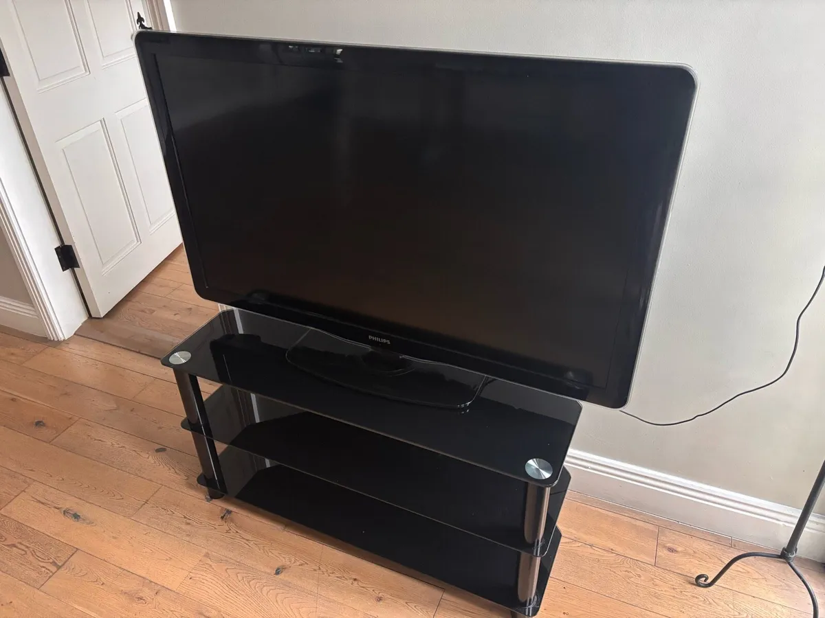 49” Philips TV + Stand - Image 4