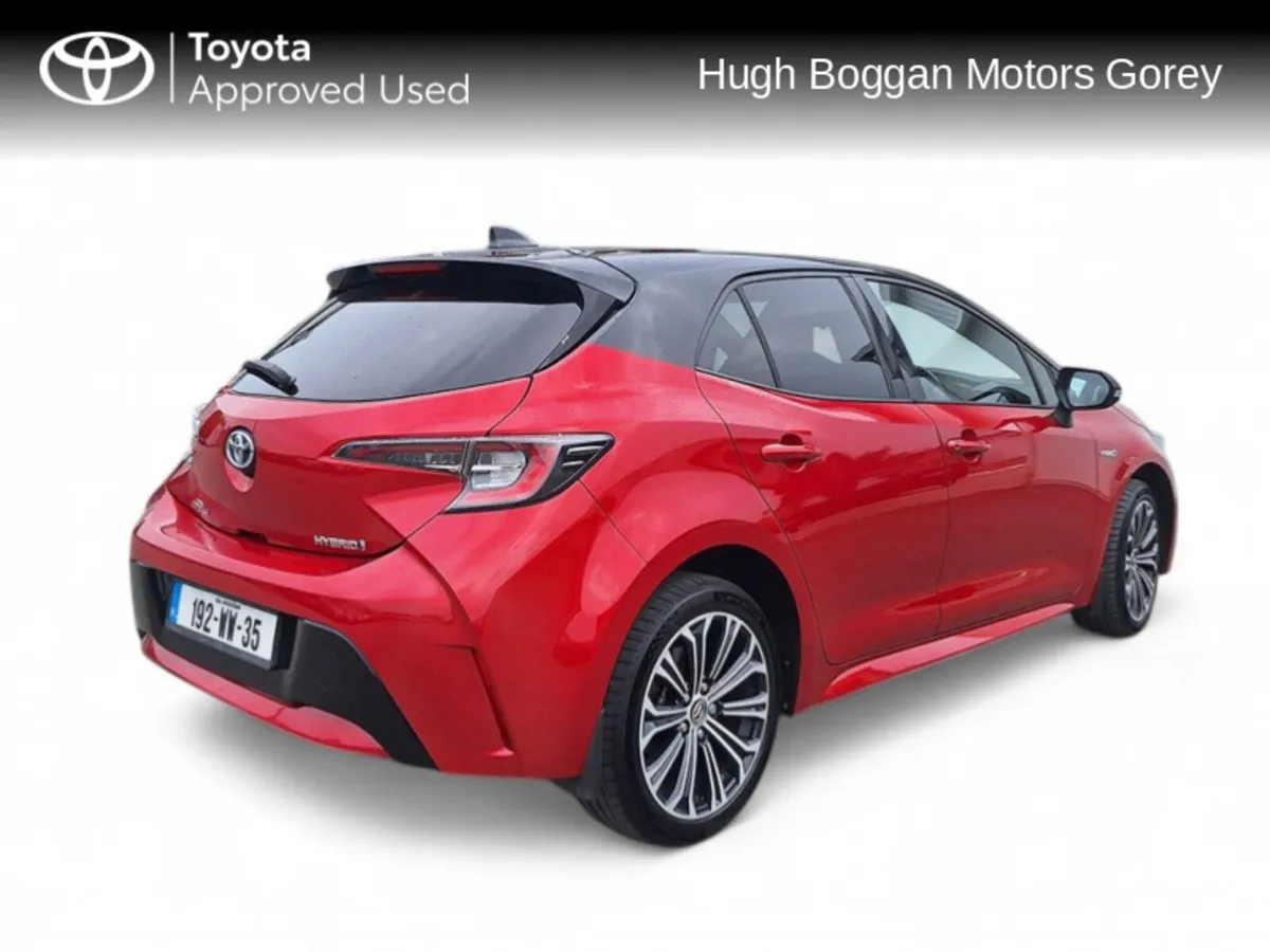 Toyota Corolla Luna Sport 5 door - Image 2