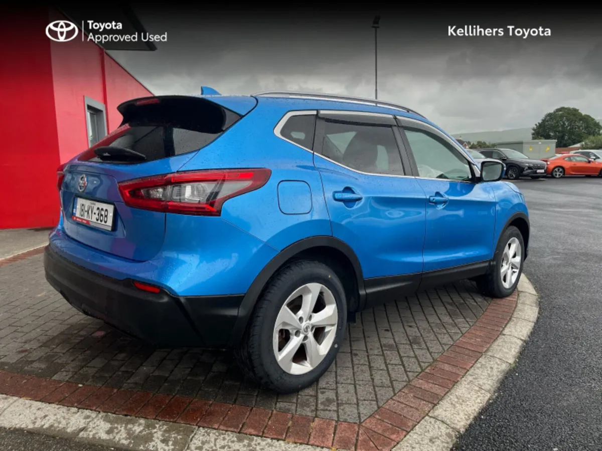 Nissan Qashqai 1.5 DIESEL SV - Image 2