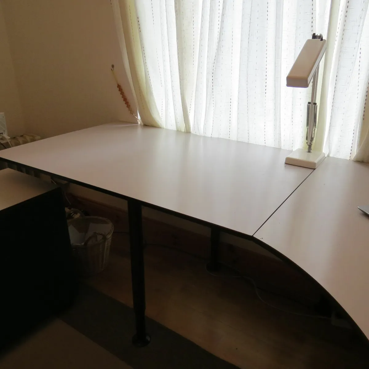 office desk - Image 2