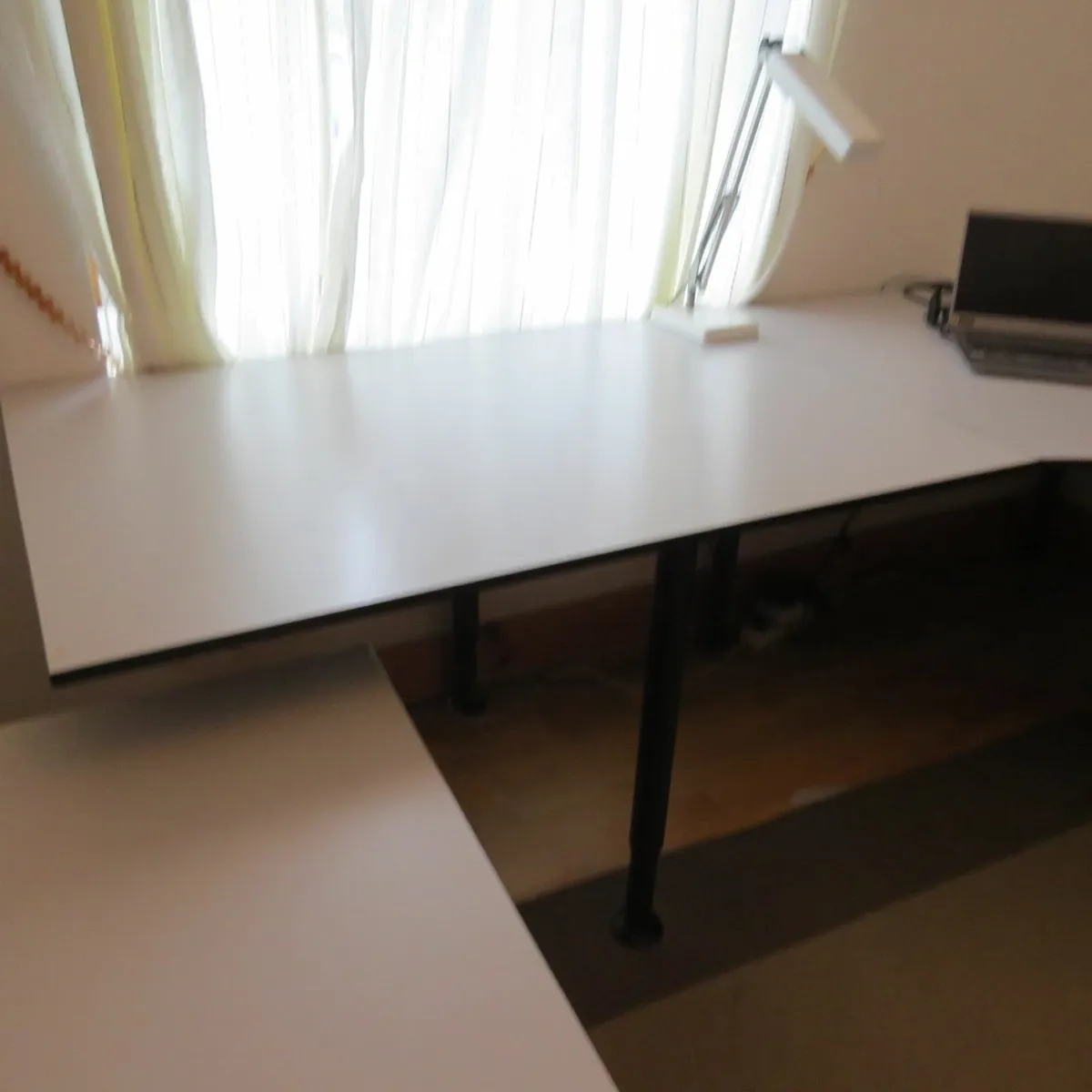 office desk - Image 3