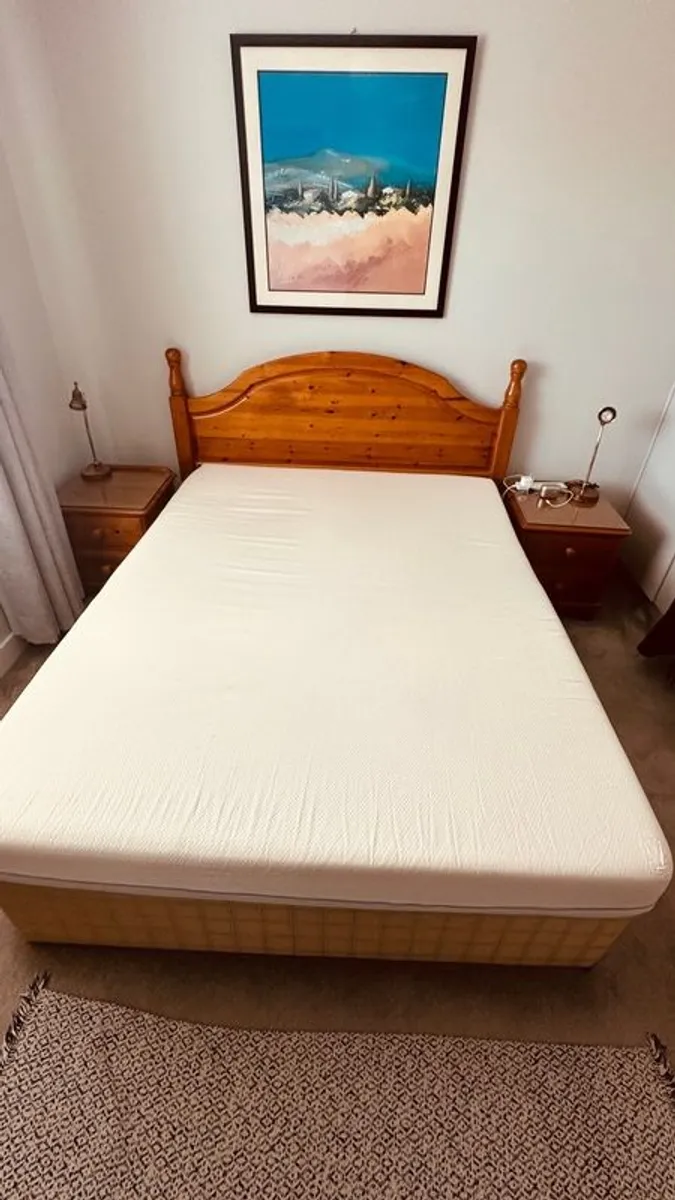 Double Bed - Image 3