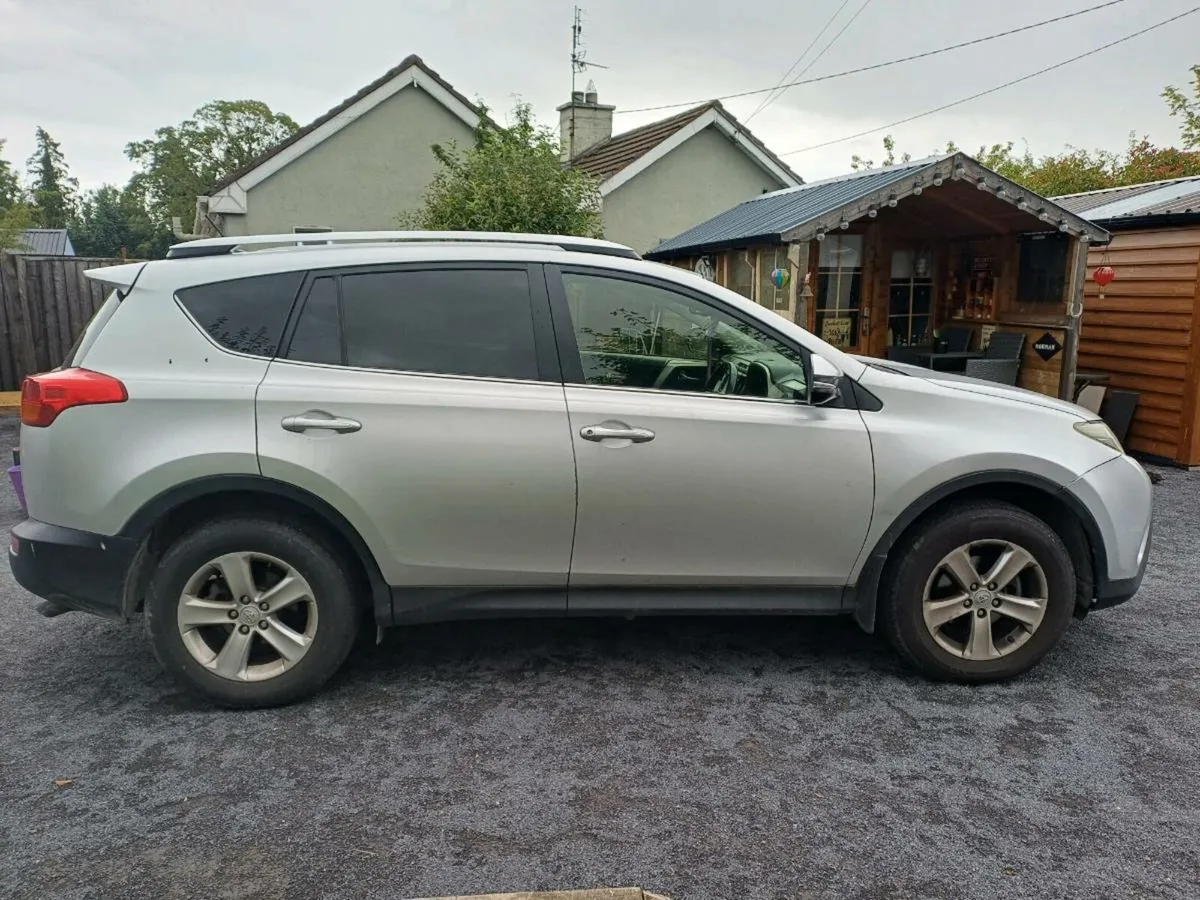 Toyota Rav4 2.2d 4x4 - Image 2