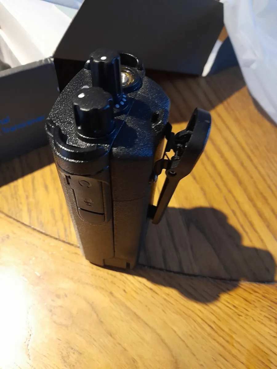 Professional twoway radio - Image 2