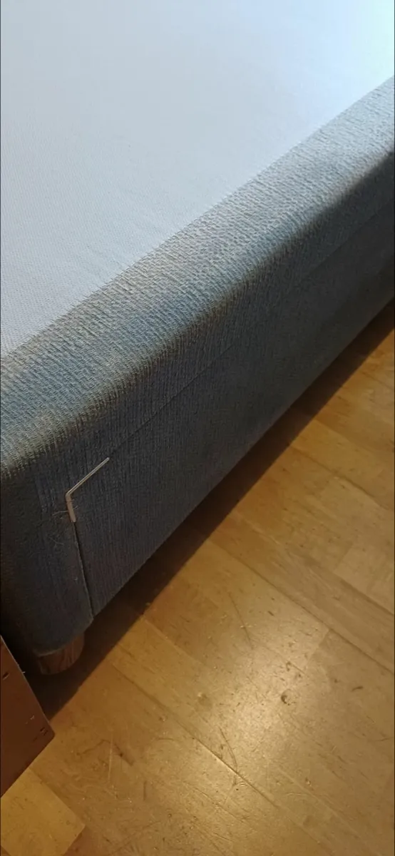 Bed - Image 3