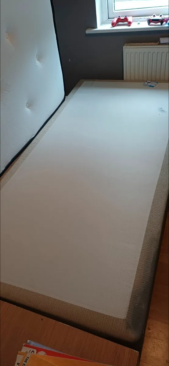 Bed - Image 4