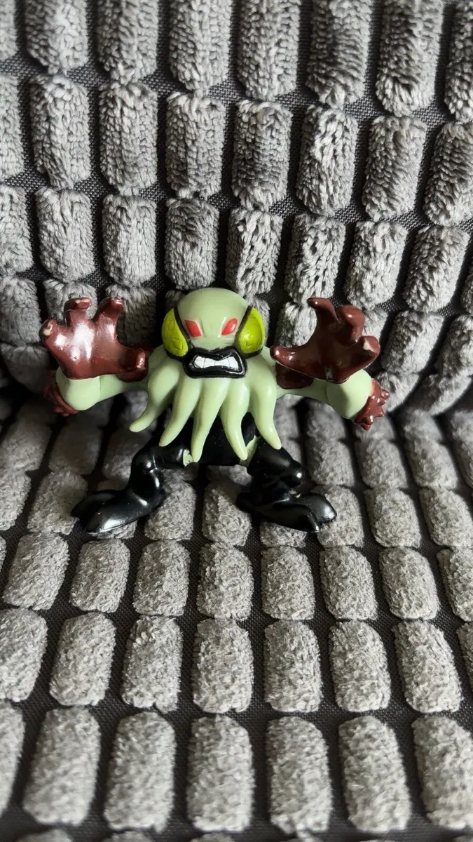 Ben 10 Vilgax Figure