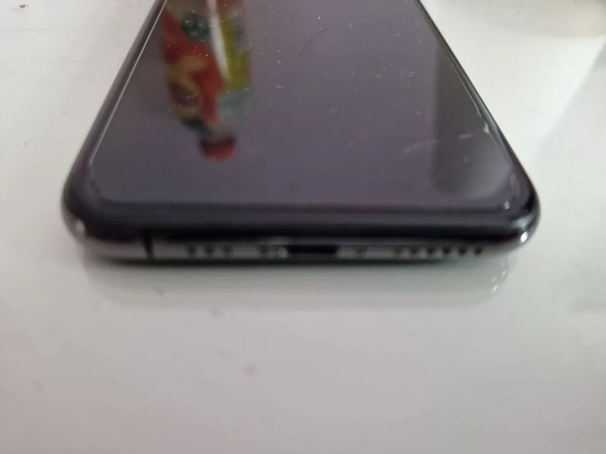 iphone xs - Image 3