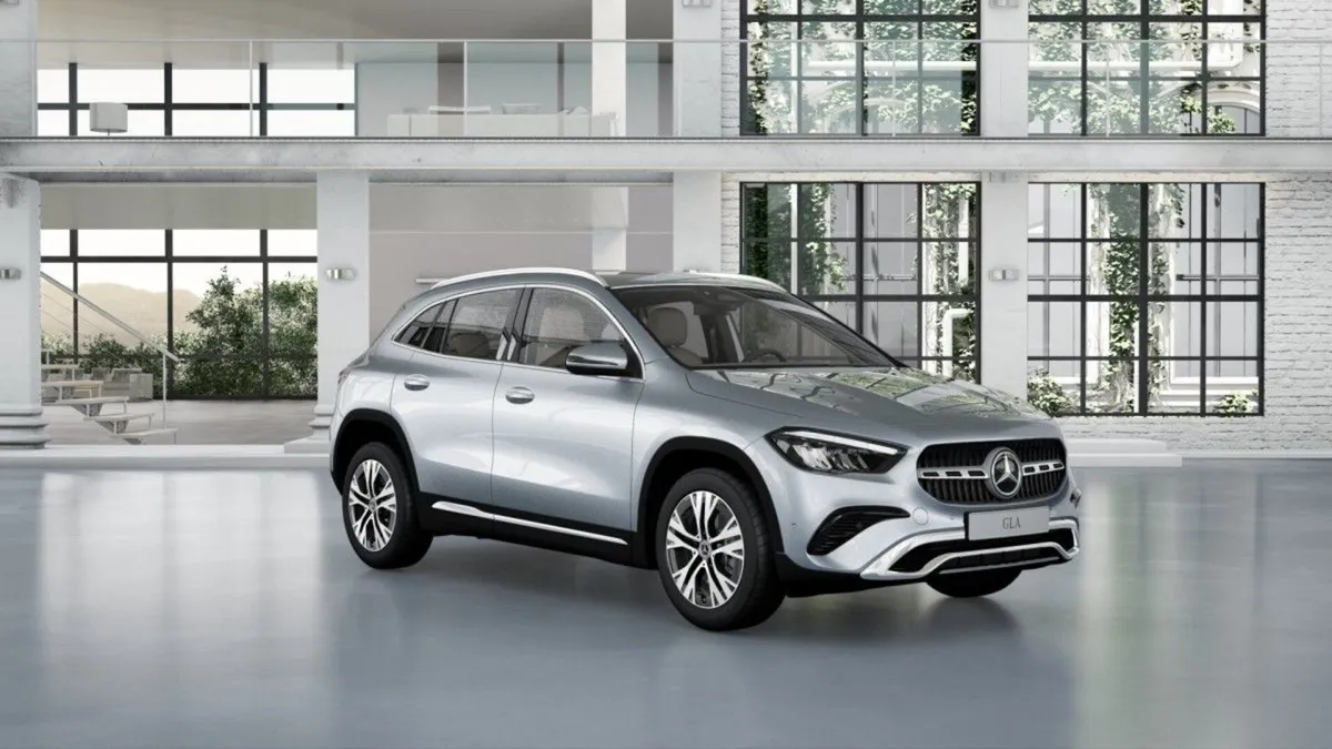Mercedes-Benz GLA 180D Progressive Line Plus - Image 1