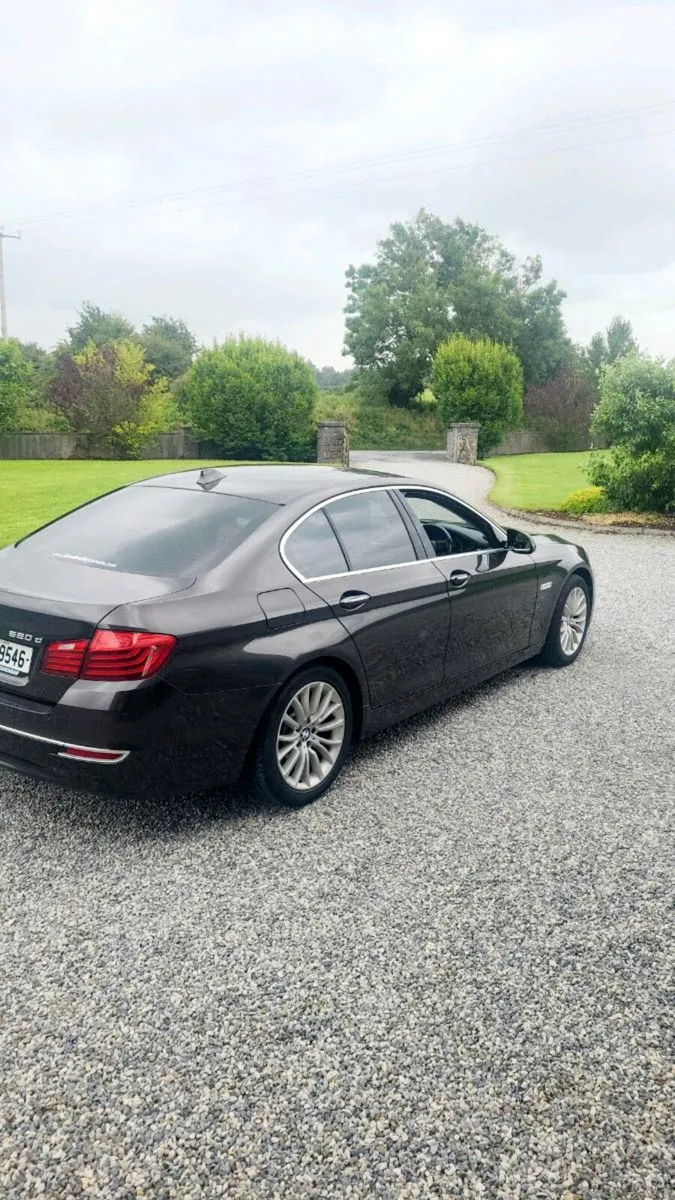 BMW 5 series - Image 2