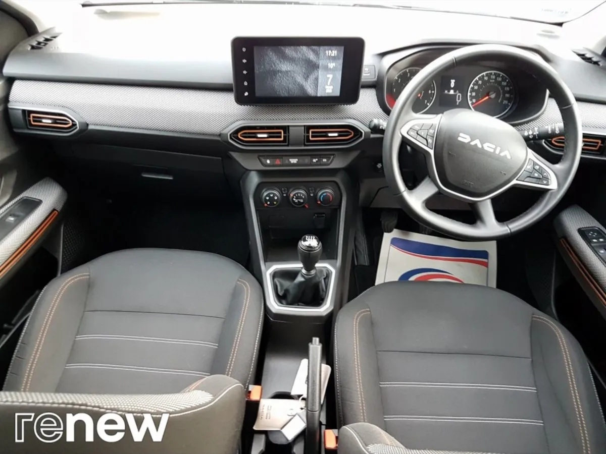 Dacia Sandero Stepway TCe 90 Stepway Comfort - Image 2