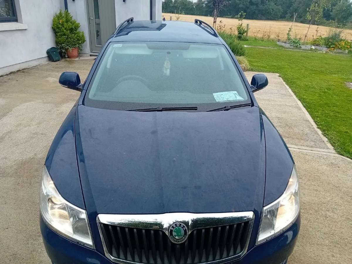 Skoda Octavia Estate  2011 - Image 1