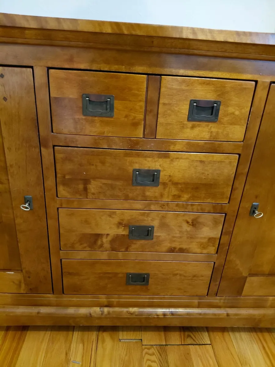 Solid italian sideboard - Image 1