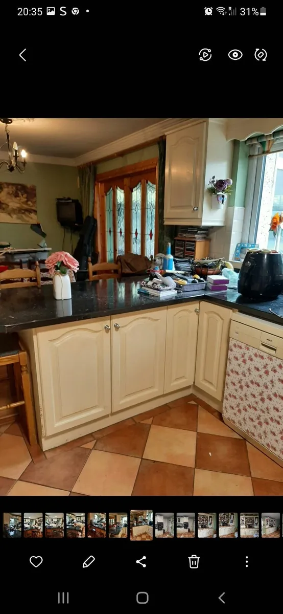 Kitchen - Image 4