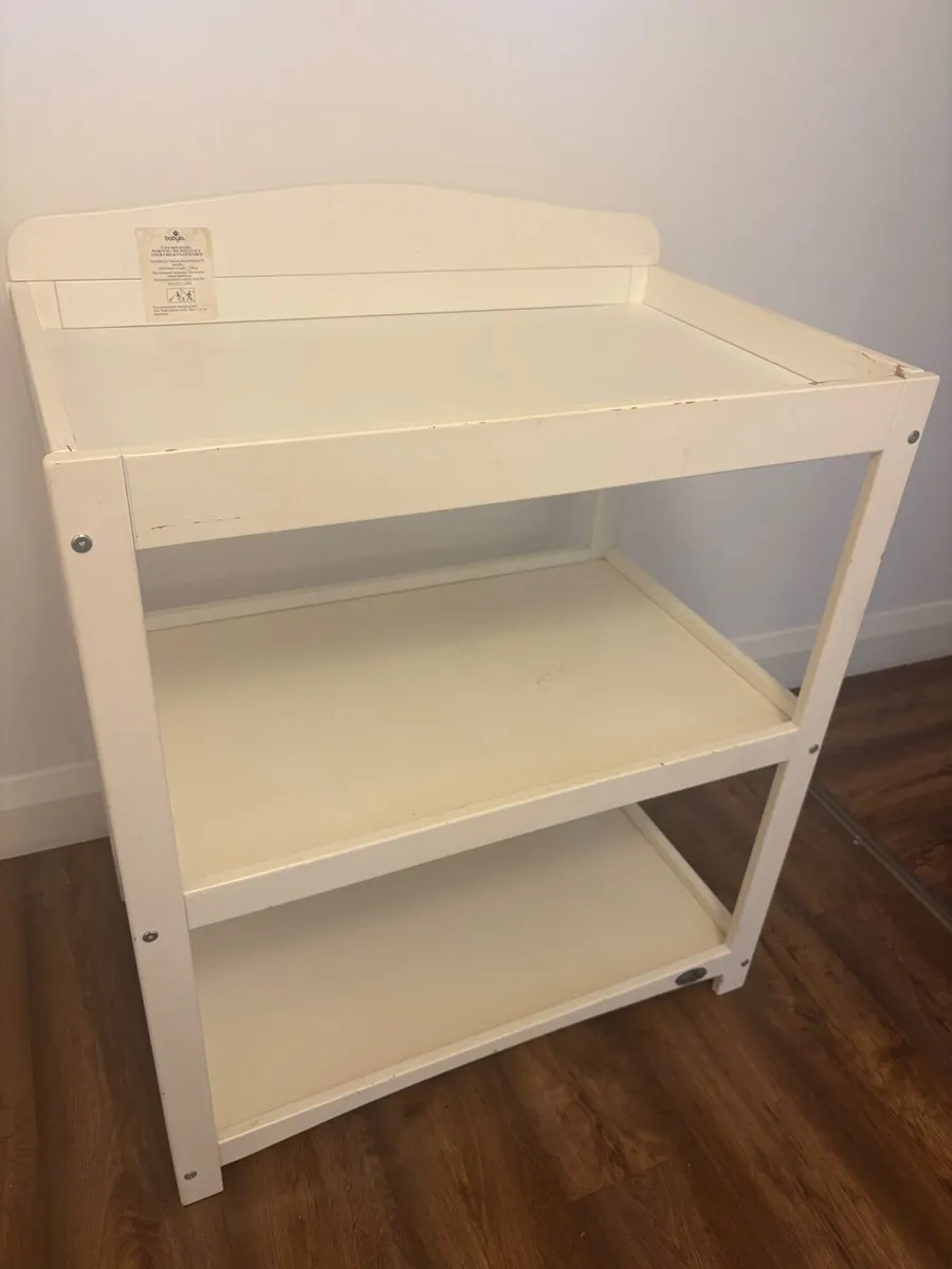 Baby changing unit - Image 1