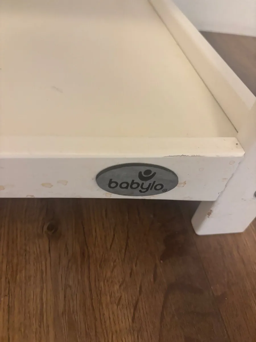 Baby changing unit - Image 4