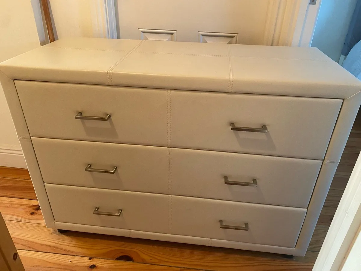 Chest of Drawers - Image 1