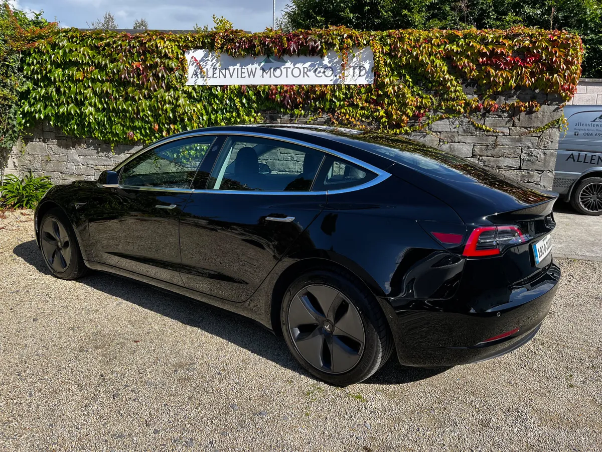 2019 Tesla Model 3 Standard Range Plus - RWD - Image 3