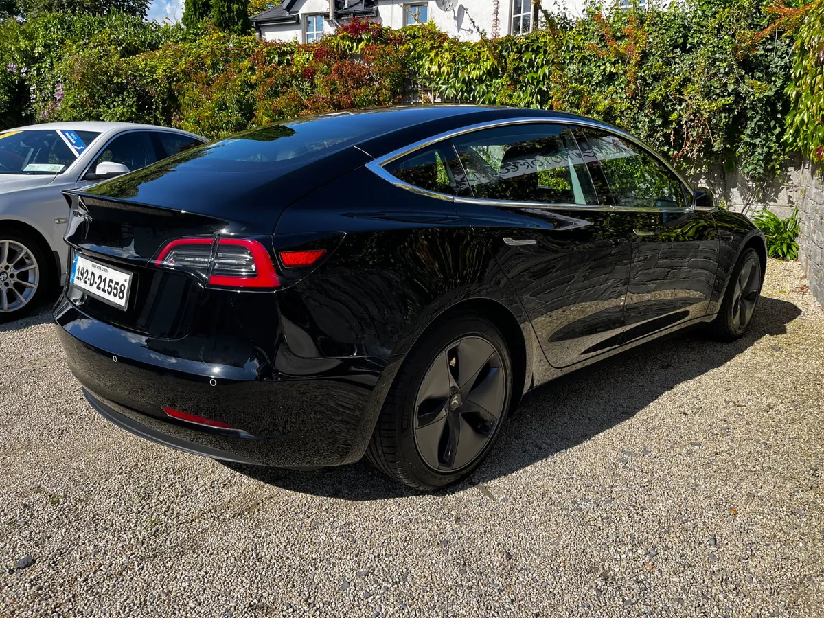 2019 Tesla Model 3 Standard Range Plus - RWD - Image 4