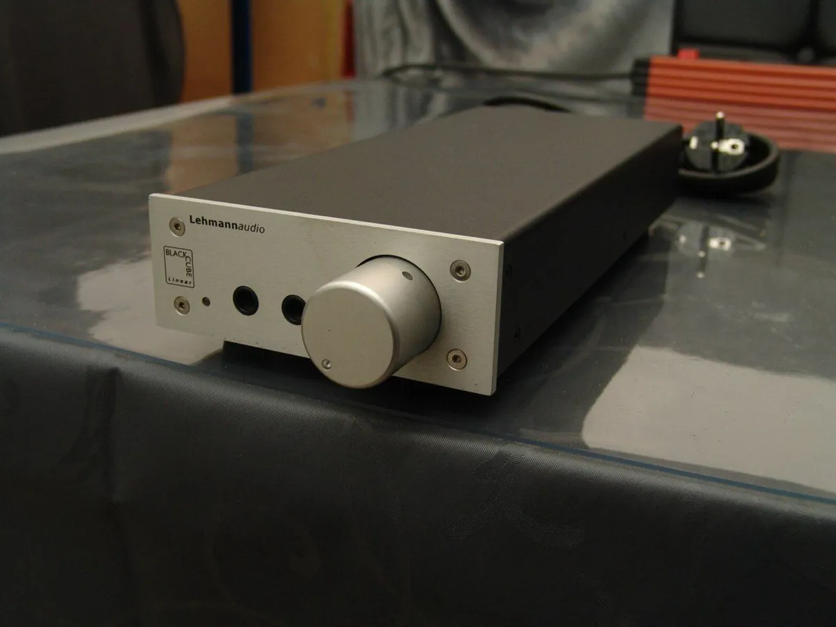 Lehmann Audio Black Cube Linear Headphone Amp