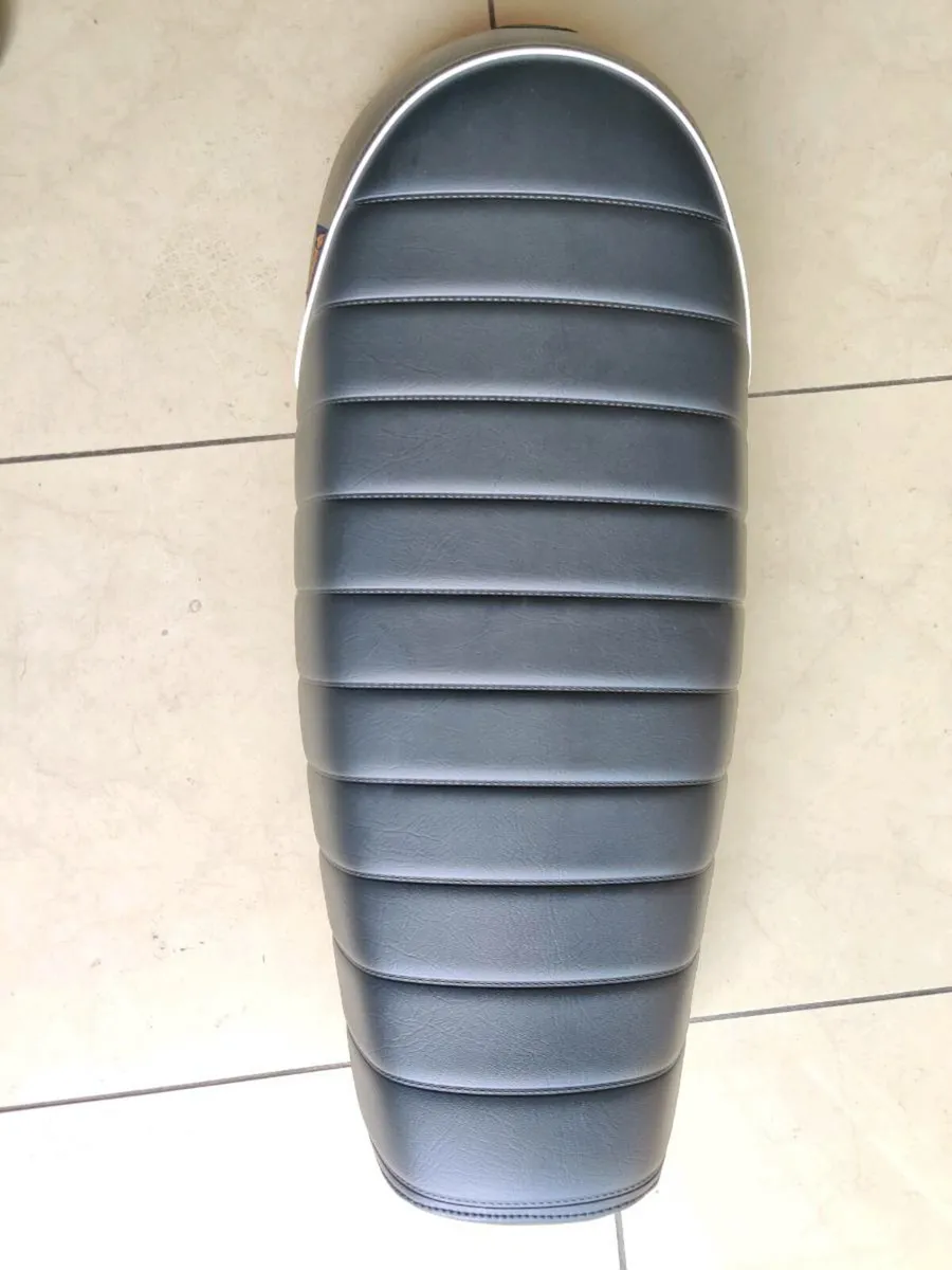 Royal Enfield Interceptor Seats - Image 2