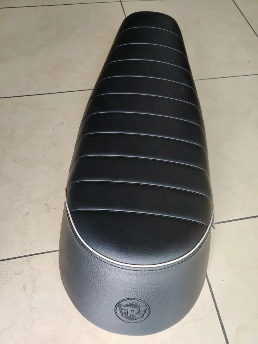 Royal Enfield Interceptor Seats - Image 3