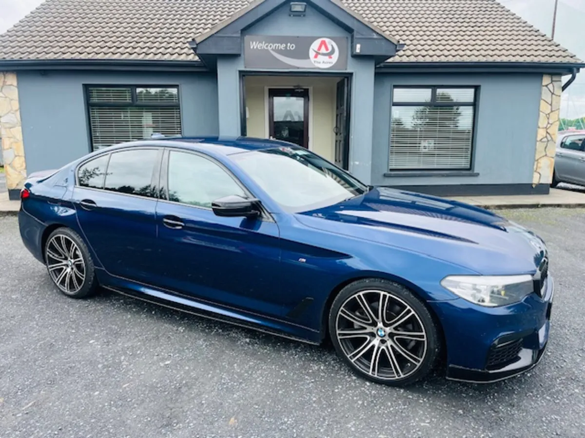 BMW 5-Series 2017 - Image 2