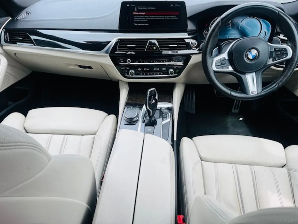 BMW 5-Series 2017 - Image 3