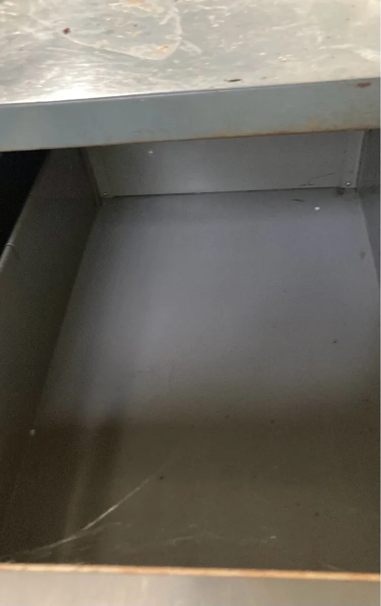 Filing cabinet - Image 3