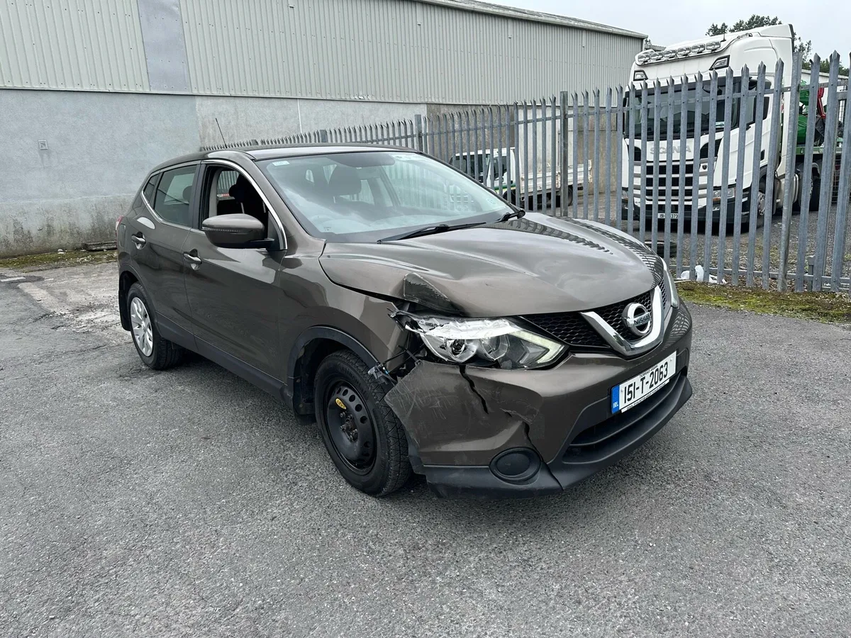 2015 Nissan Qashqai 1.5dci - Image 1