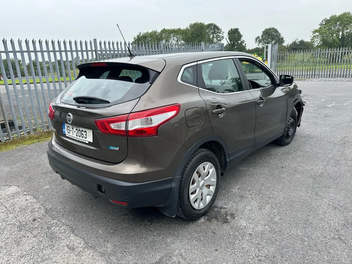 2015 Nissan Qashqai 1.5dci - Image 4