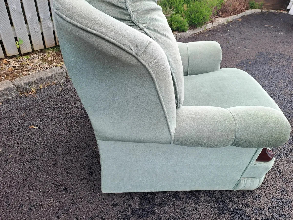 Armchair - Image 4