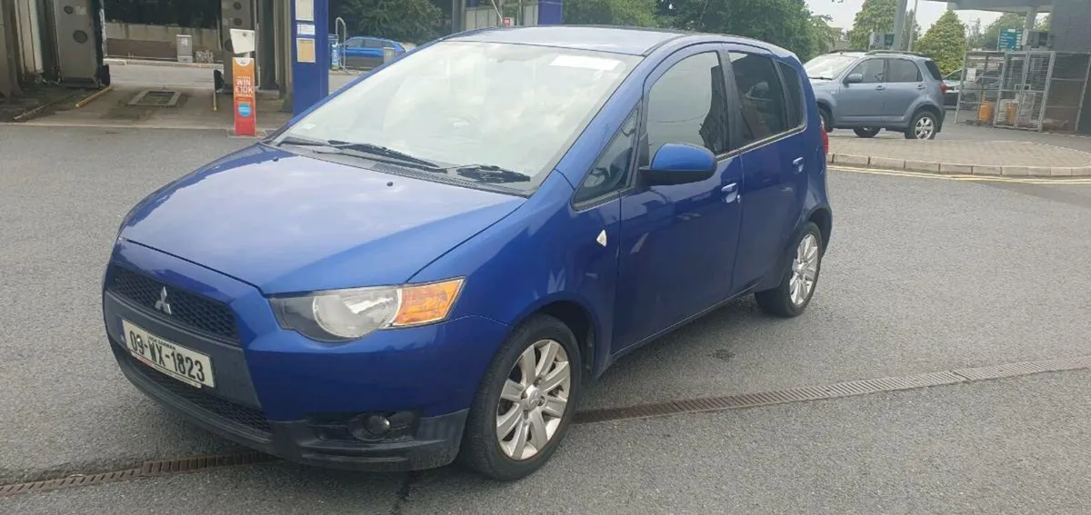 Mitsubishi Colt 1.1L 2009 - Image 2